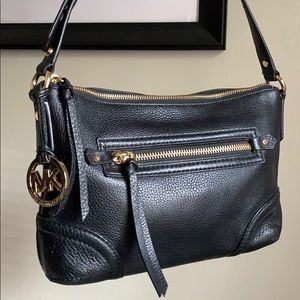 MICHAEL Michael Kors Fallon Medium Shoulder Bag